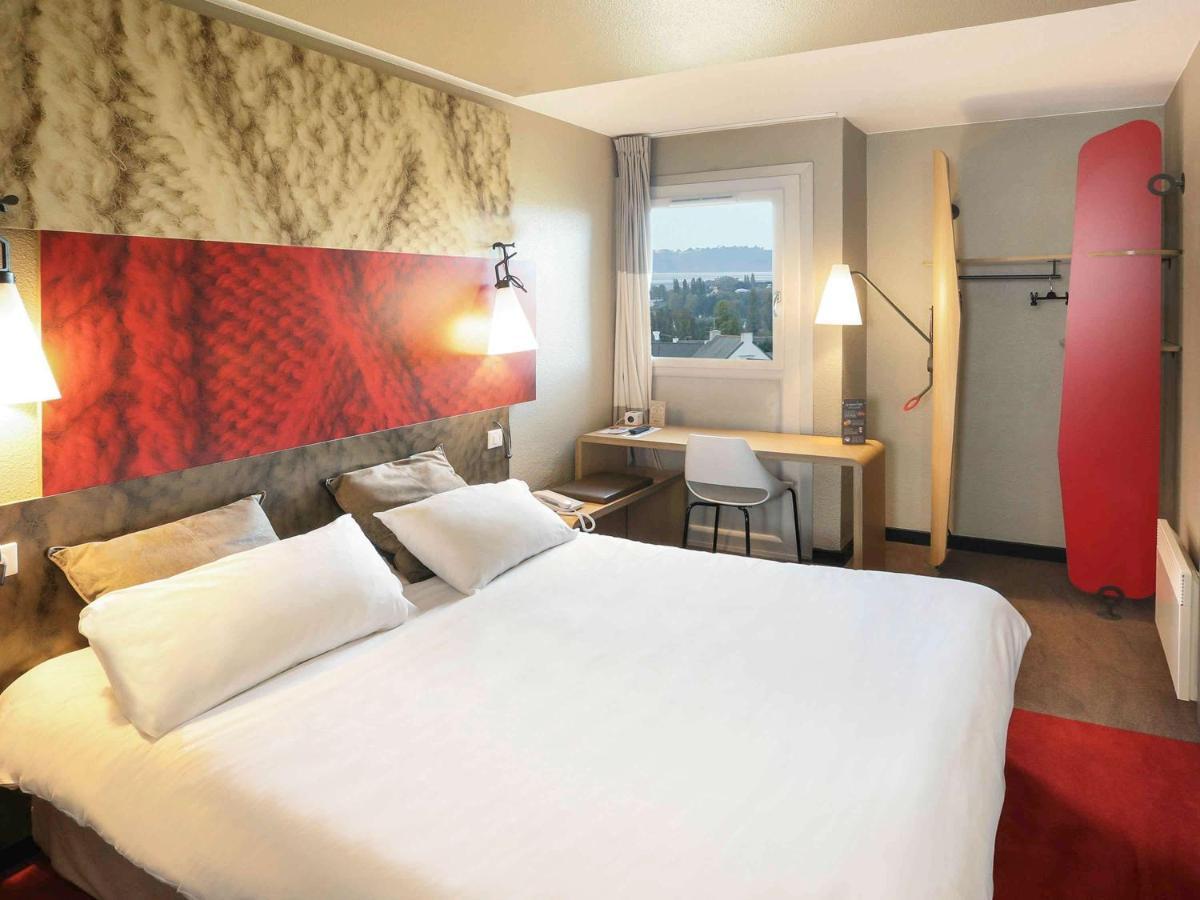 Отель Ibis Saint Brieuc Yffiniac Экстерьер фото