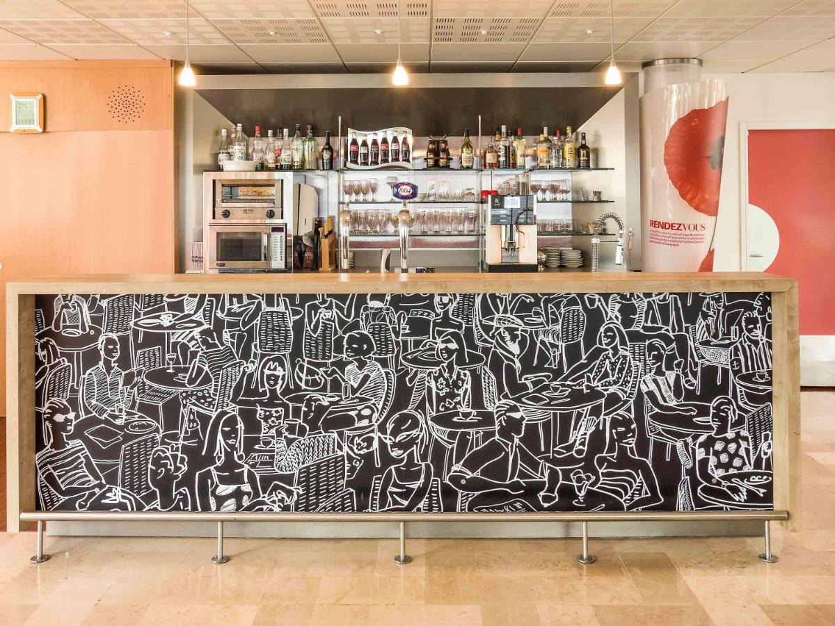 Отель Ibis Saint Brieuc Yffiniac Экстерьер фото